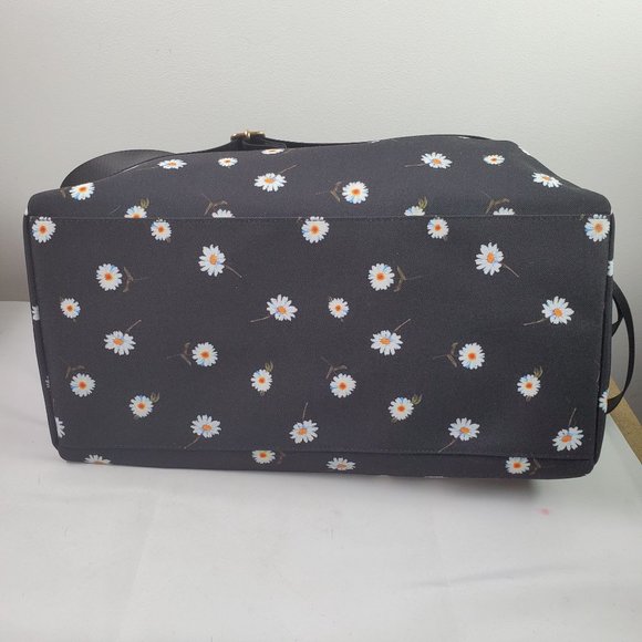 Alice + Olivia Daisy Print Large Multi-Pocket Duffel Bag - Picture 10 of 13